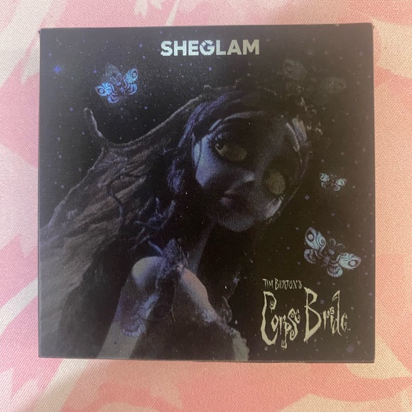Shein SheGlam Tim Burton Butterfly Duo-chrome Highlighter - Picture 2 of 6